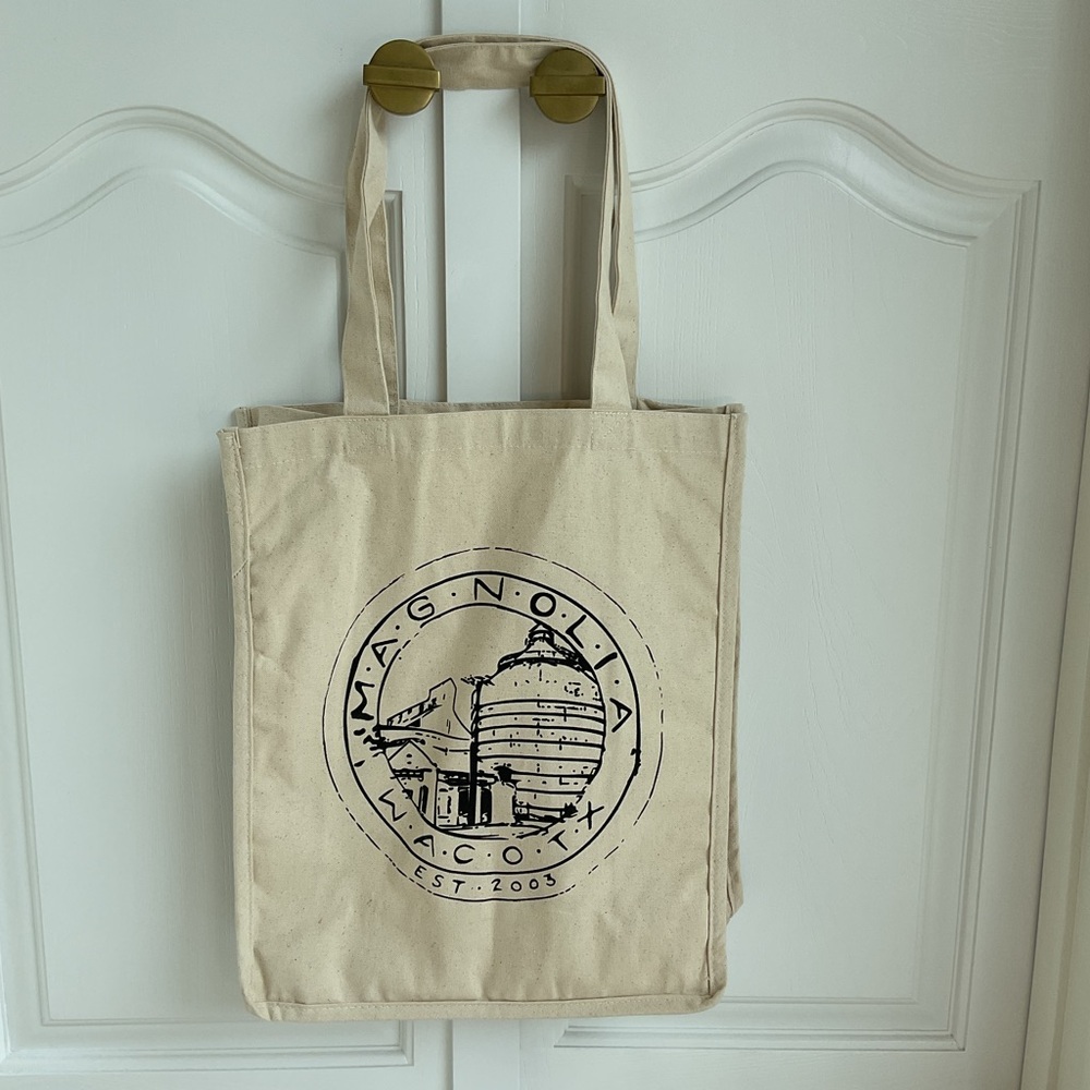 NWOT Magnolia Canvas Market Tote